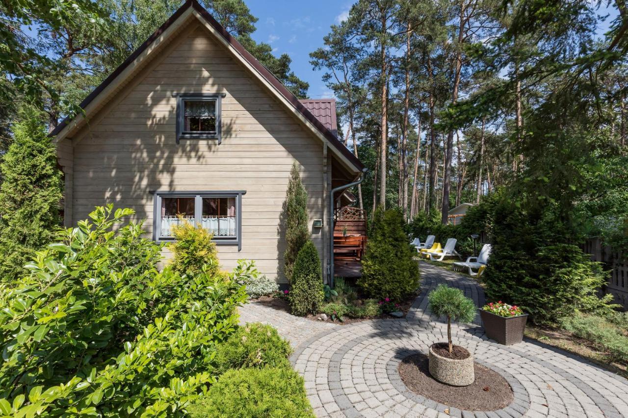 Adria Lodge *